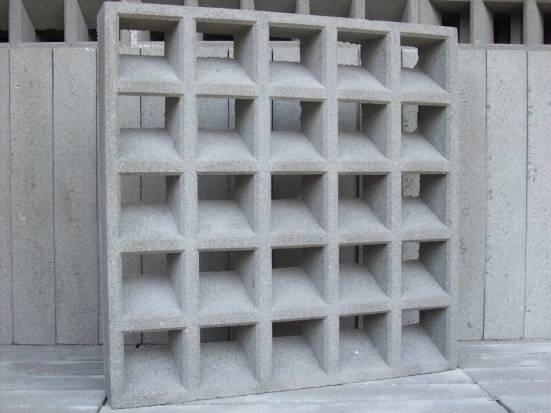 Elemento Vazado 25 Furos Inclinados 49x49x7cm Elemento Vazado modelo 25 furos inclinados medida 49x49x7cm