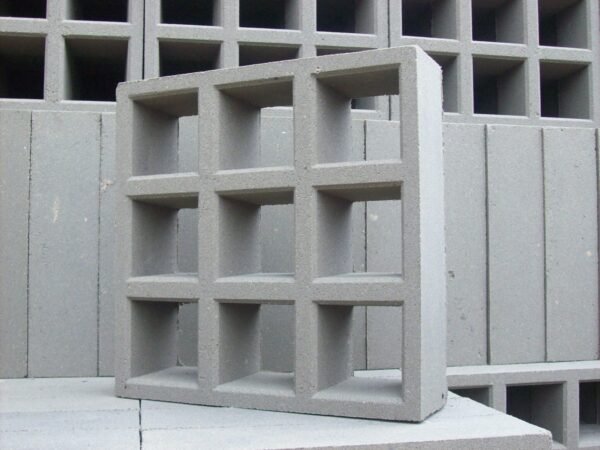 Elemento Vazado de Concreto Modelo 9 Furos 39x39x10cm