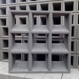 Elemento Vazado de Concreto Modelo 9 Furos Inclinados medida 39x39x7cm