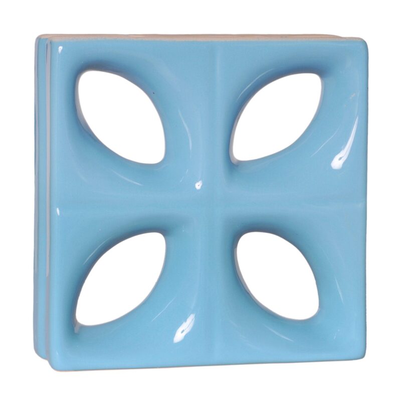 Cobogó Esmaltado Modelo Folha Azul Céu Cobogó Esmaltado Modelo Folha Azul Céu